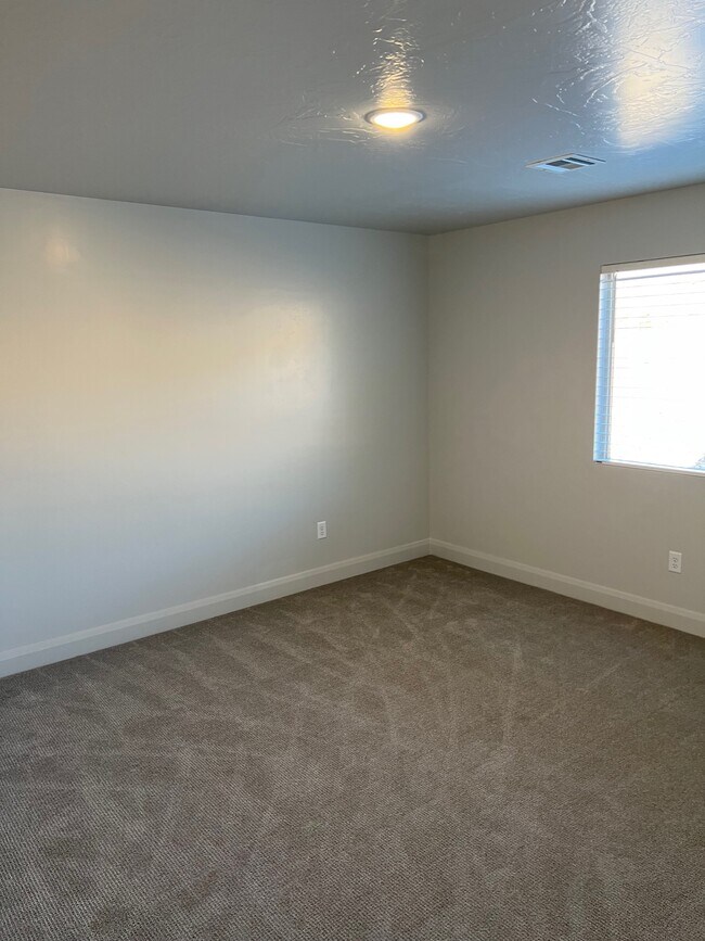 Building Photo - 4170 Phobos Wy