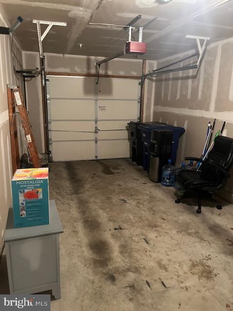 Building Photo - 1802 Nathan Dr