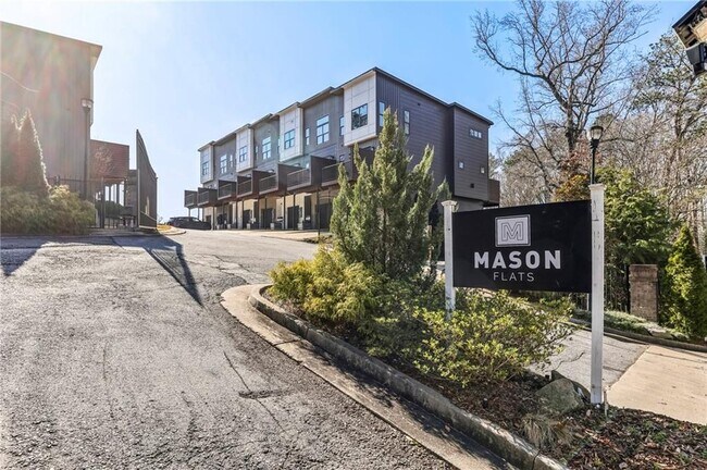 Building Photo - 2336 Mason Dr