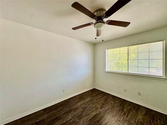 Building Photo - 1114 Holly St