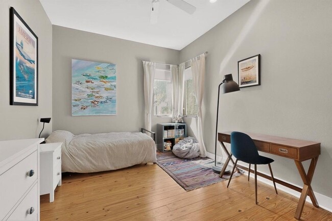 Building Photo - 807 W Gibson St