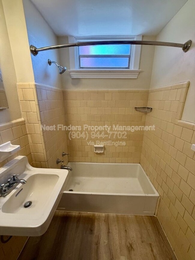 Building Photo - 1615 Copeland St