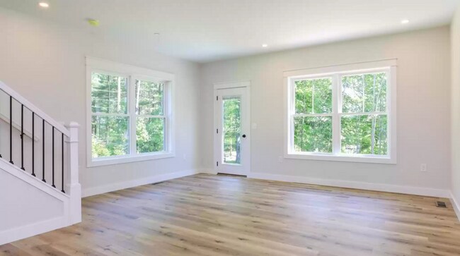 Building Photo - 34 Ponemah Hill Rd