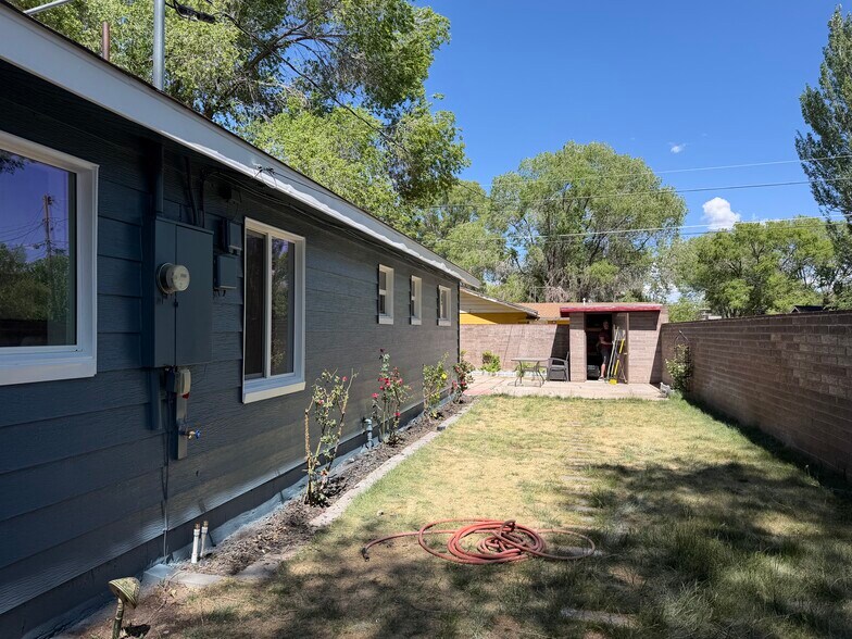 Building Photo - 2800 E Burkhart Dr