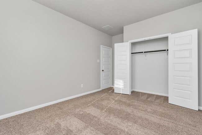 Building Photo - 1526 Parkland Oak Dr
