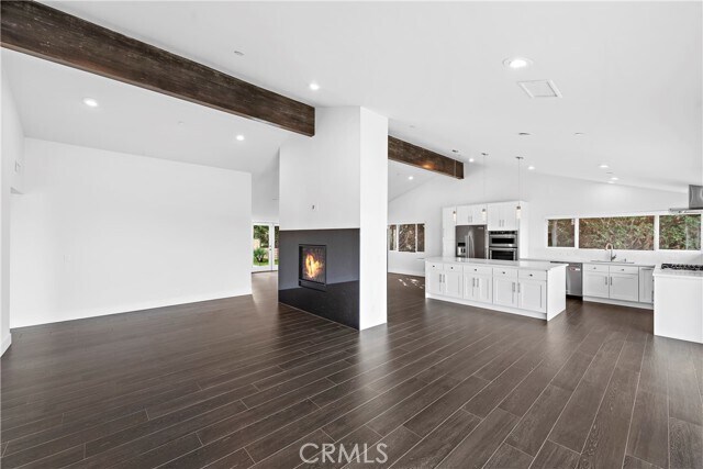 Building Photo - 701 Avenida Presidio