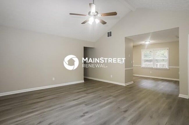Building Photo - 3 Bedroom Pet-Friendly Home in Covington, ...