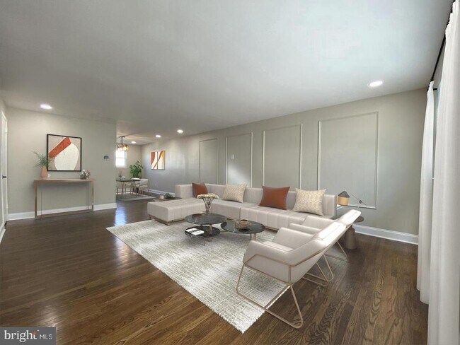 Building Photo - 12639 Biscayne Dr
