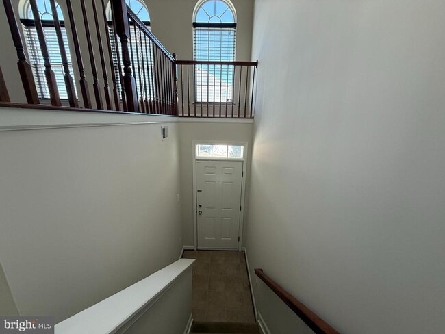 Building Photo - 6764 Green Mill Way