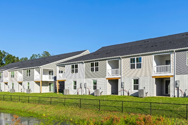 Building Photo - 4319 Southerby Dr