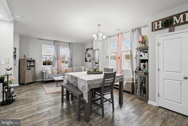 Building Photo - 1901 Graymount Way