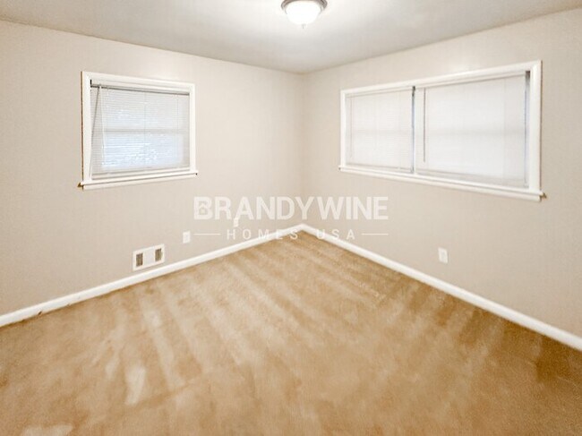 Building Photo - 2764 Scenic Terrace