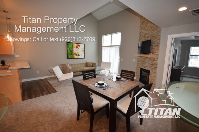 Building Photo - 653 N Waldoch Dr