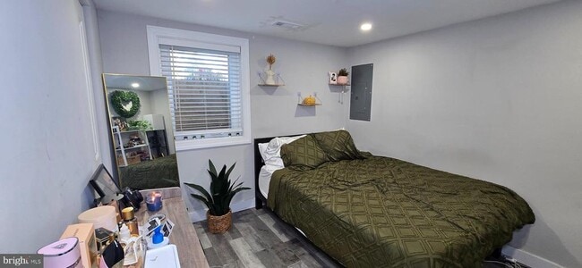 Building Photo - 7103 Greenvale Pkwy