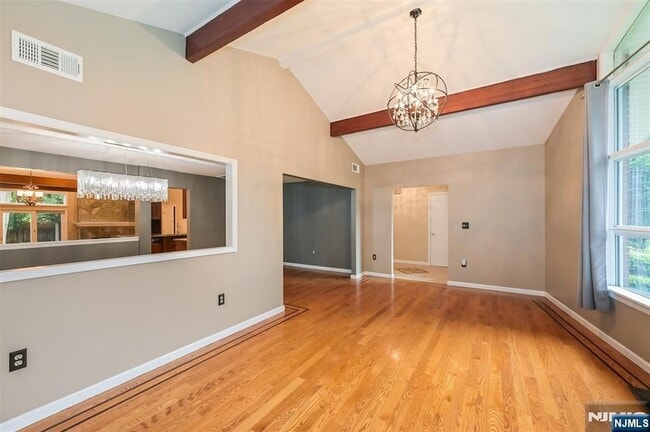 Building Photo - 135 Elmwood Ave