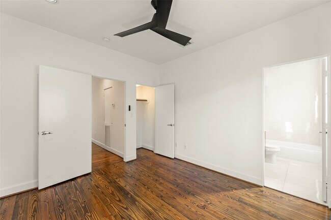 Building Photo - 1524 Blodgett St