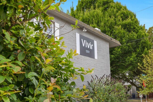 Interior Photo - Vivir