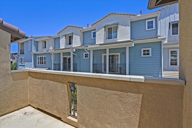 Building Photo - 4367 Pacifica Wy