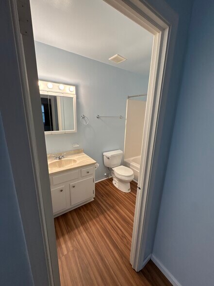 Building Photo - 2109 Cedar Run Dr