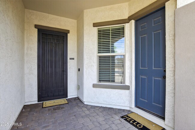 Building Photo - 3405 S 183rd Dr