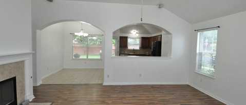 Building Photo - 200 Newport Landing Pl