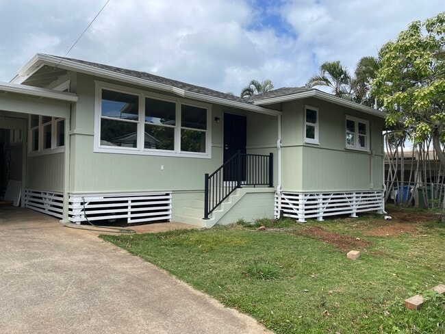 Building Photo - 1224 Keolu Dr