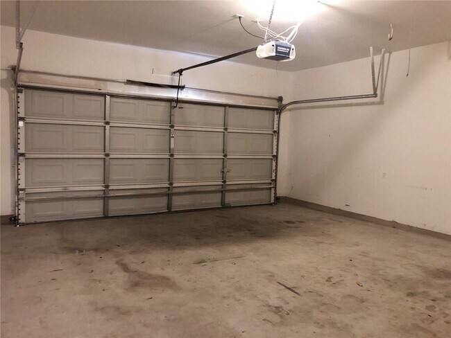 Building Photo - 300 Golden Eagle