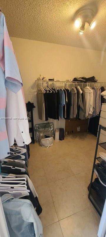 Building Photo - 3600 Yacht Club Dr