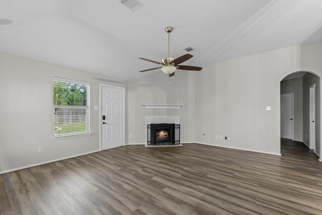 Building Photo - 9606 Babbling Spring Ct
