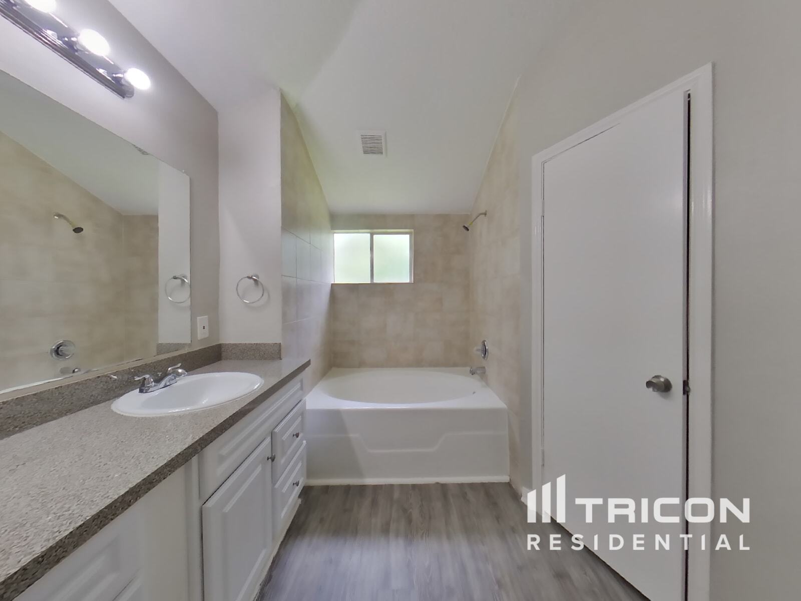 Building Photo - 18311 Autumn Trails Ln