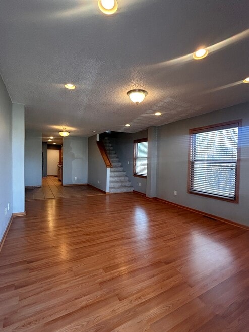 Building Photo - 1829 N Girard Ave