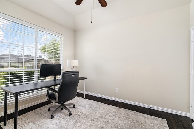 Building Photo - 7501 Caribbean Dr