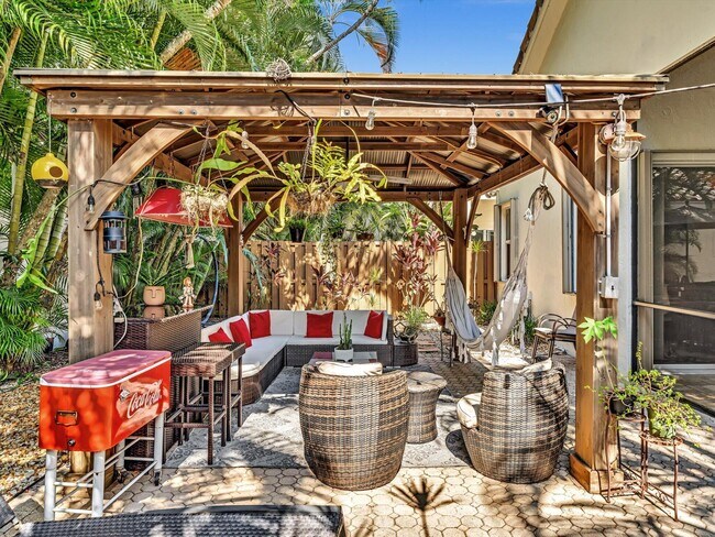 Building Photo - 2486 NW 66th Dr