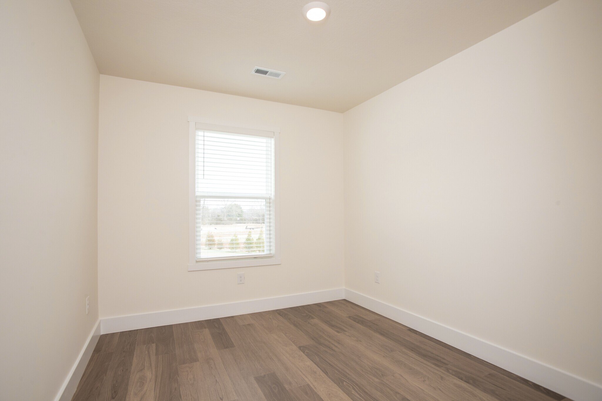 Building Photo - 2524 Legg Ln