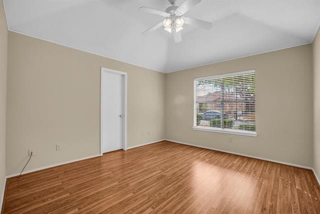 Building Photo - 568 Grace Ln