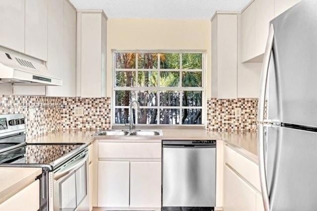 Building Photo - 1353 Springside Dr