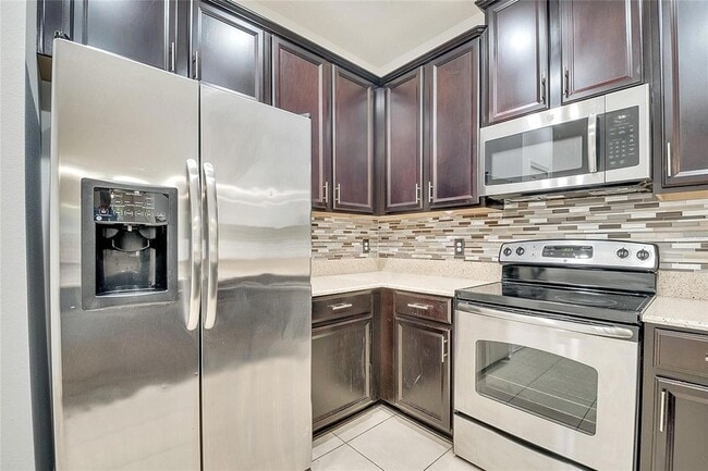 Building Photo - 9161 Shepton St