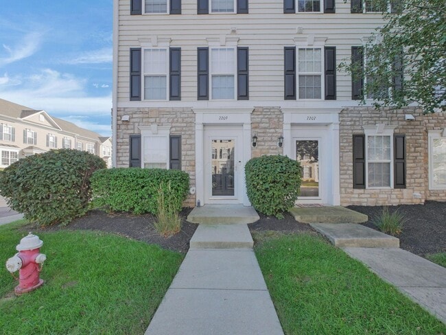 Building Photo - 7209 Billy Goat Dr