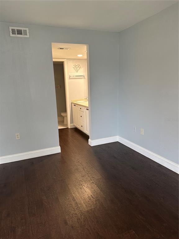 Building Photo - 106 Mary Dr