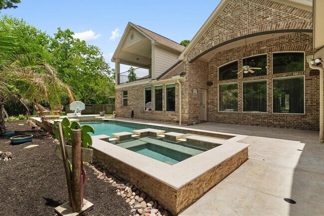 Building Photo - 15602 Shining Brook Ct