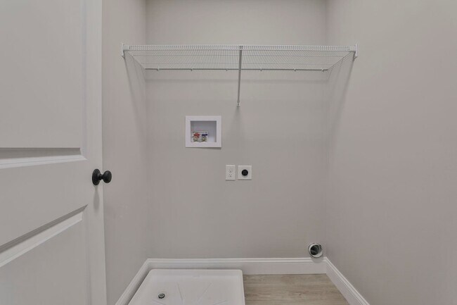 Building Photo - 39b Windsor lane