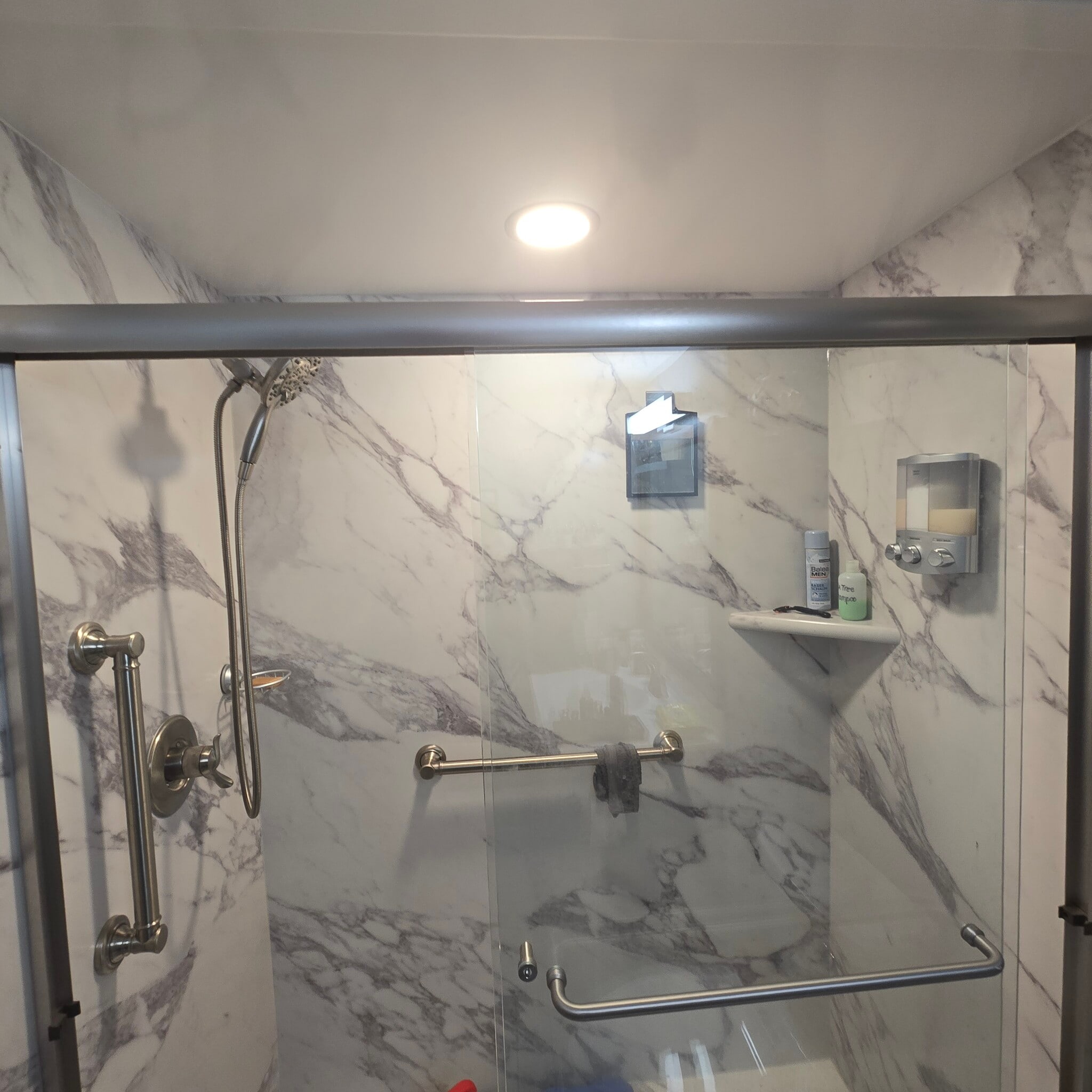 Bathroom - 401 S 1st St