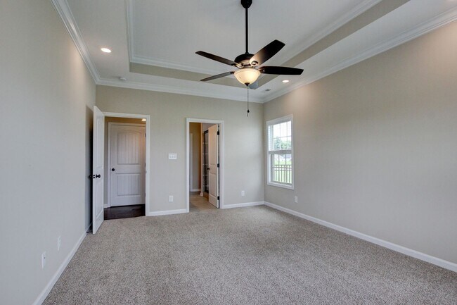Building Photo - 2547 Rafiki Dr