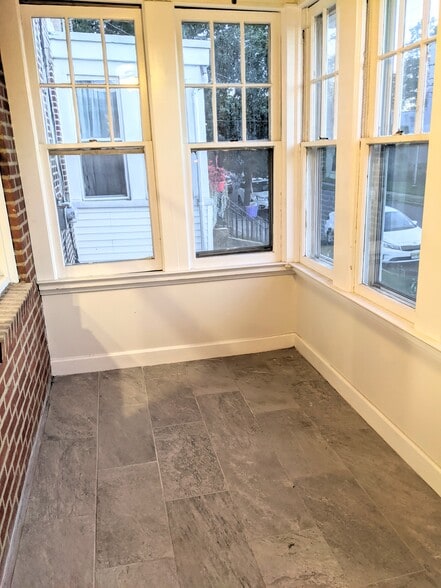 Building Photo - 24 Davis Ave