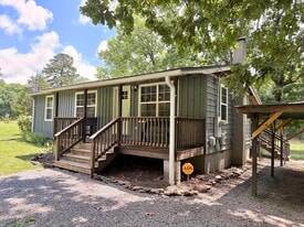 Building Photo - 1302 Hotwater Rd