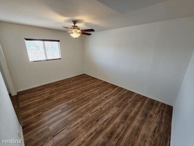 Building Photo - 4 br, 1.5 bath House - 2008 West Earll Drive