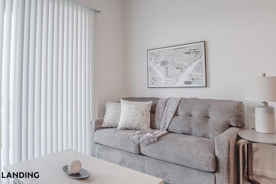 Building Photo - 515 Corso Ln