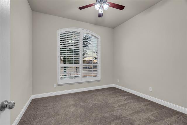 Building Photo - 6801 Cambridge Dr