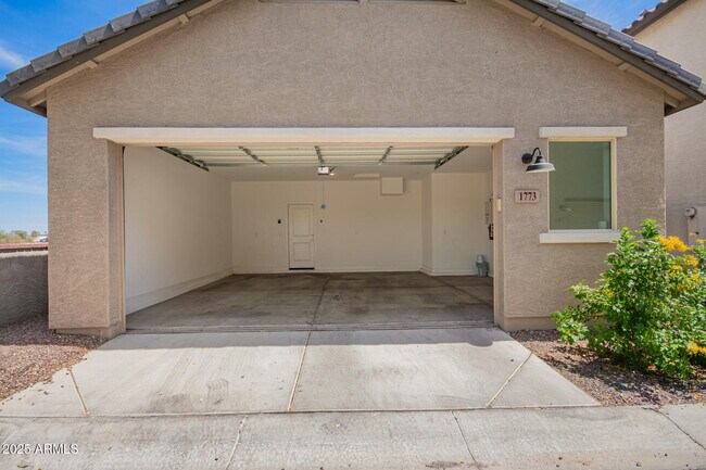 Building Photo - 1773 N 208th Ave