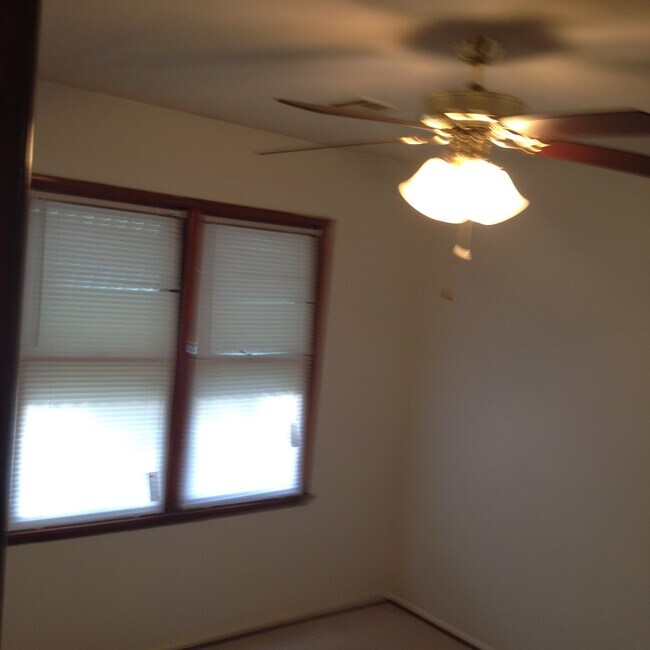 Building Photo - 6101 Joes Dr